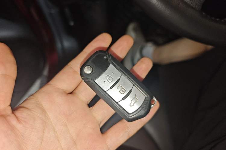 Used GAC Trumpchi GS5 2013 1.8T Automatic Two-Wheel Drive Elite Edition Vehicle Key