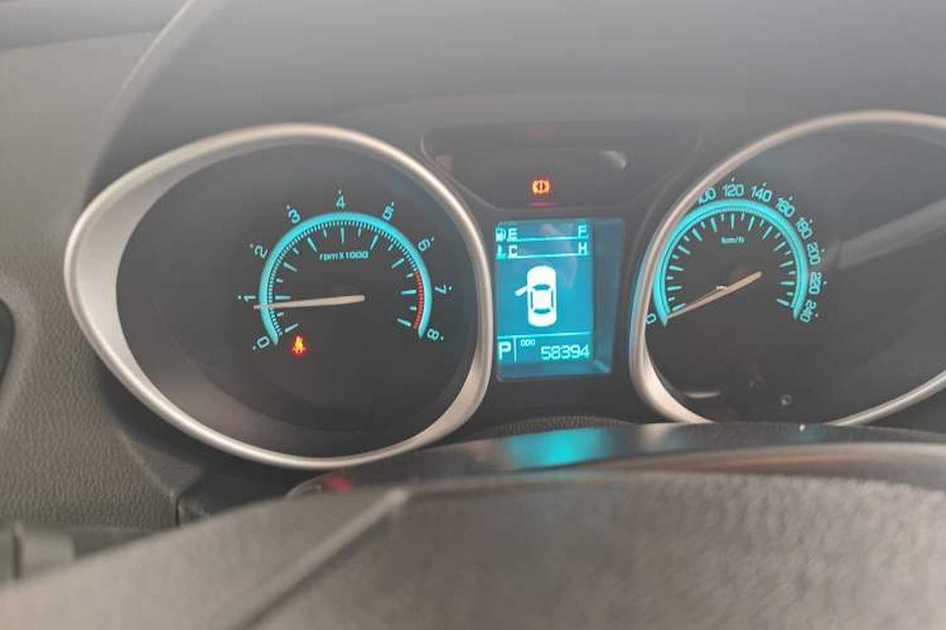 Used GAC Trumpchi GS5 2013 1.8T Automatic Two-Wheel Drive Elite Edition Odometer Close Up