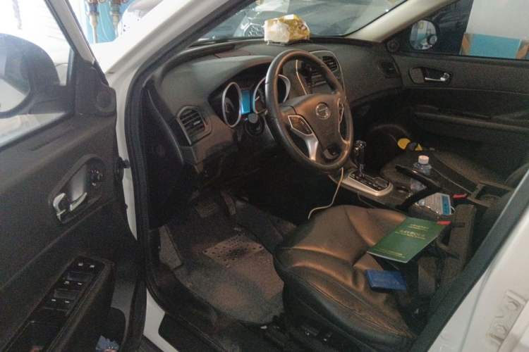 Used GAC Trumpchi GS5 2013 2.0L Automatic Two-Wheel Drive Light Interior Special Edition Driver Seat