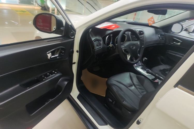 Used GAC Trumpchi GS5 2013 1.8T Automatic Two-Wheel Drive Luxury Edition Driver Seat
