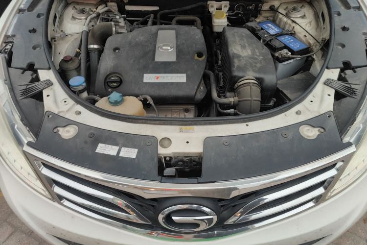 Used GAC Trumpchi GS5 2013 1.8T Automatic Two-Wheel Drive Luxury Edition Engine Bay