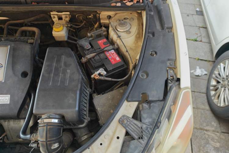 Used GAC Trumpchi GS5 2013 1.8T Automatic Two-Wheel Drive Elite Edition Engine Bay Left