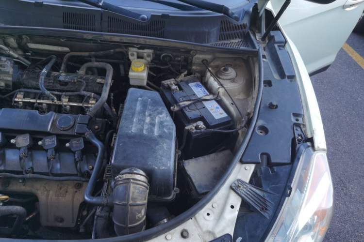 Used GAC Trumpchi GS5 2013 1.8T Automatic Two-Wheel Drive Elite Edition Engine Bay Left