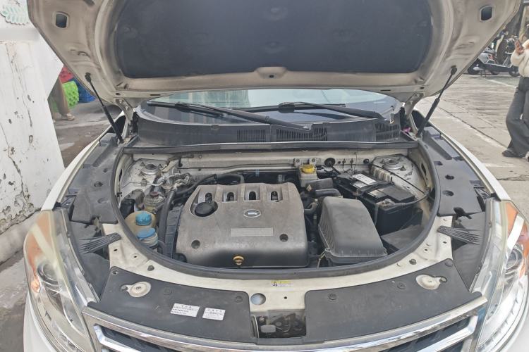 Used GAC Trumpchi GS5 2013 2.0L Automatic Two-Wheel Drive Light Interior Special Edition Engine Bay