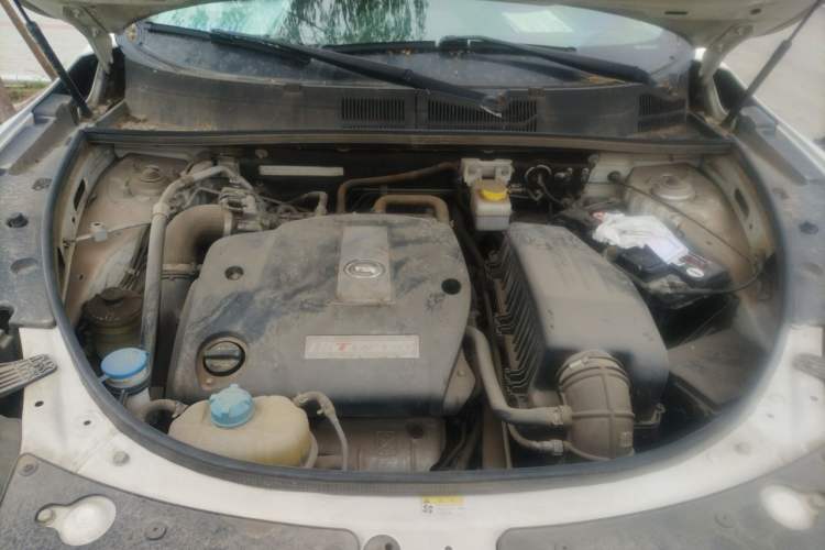 Used GAC Trumpchi GS5 2013 1.8T Automatic Two-Wheel Drive Luxury Edition Engine Bay