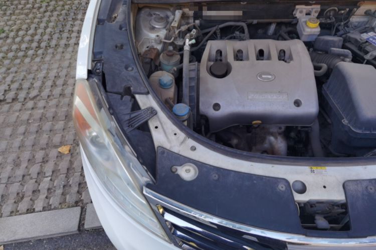 Used GAC Trumpchi GS5 2013 2.0L Automatic Two-Wheel Drive Light Interior Special Edition Engine Bay Right