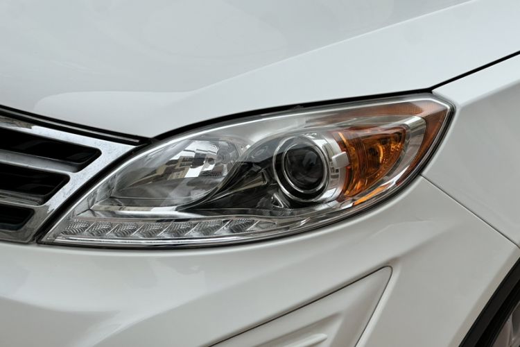 Used GAC Trumpchi GS5 2013 1.8T Automatic 4x4 5th Anniversary Edition Exterior 2