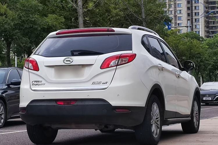 Used GAC Trumpchi GS5 2013 1.8T Automatic Two-Wheel Drive 5th Anniversary Edition Exterior 4