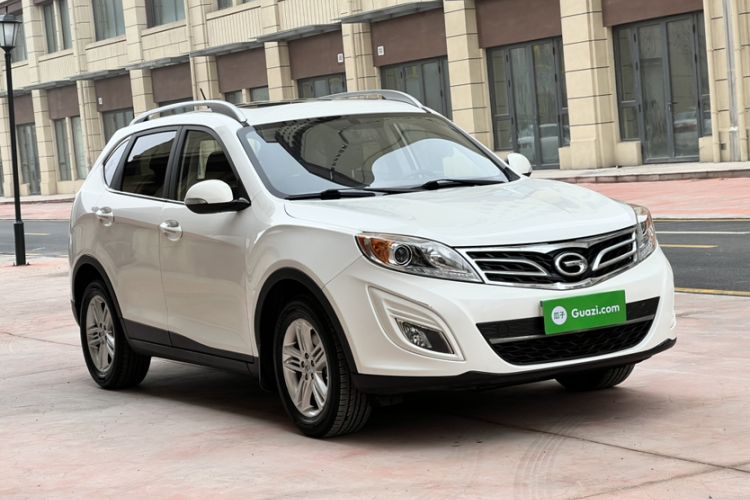 Used GAC Trumpchi GS5 2013 1.8T Automatic 4x4 5th Anniversary Edition Exterior 4