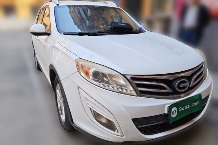Used GAC Trumpchi GS5 2013 2.0L Automatic Two-Wheel Drive Light Interior Special Edition Front Right 45 Deg