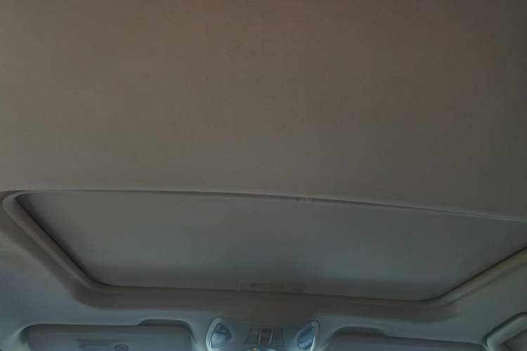 Used GAC Trumpchi GS5 2013 2.0L Automatic Two-Wheel Drive Light Interior Special Edition Headliner