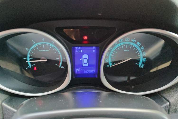 Used GAC Trumpchi GS5 2013 1.8T Automatic Two-Wheel Drive Elite Edition Instrument Cluster