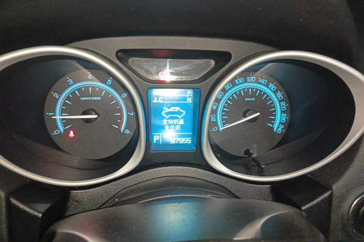 Used GAC Trumpchi GS5 2013 1.8T Automatic Two-Wheel Drive Luxury Edition Instrument Cluster
