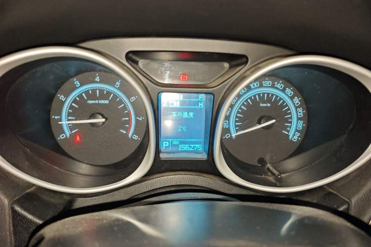 Used GAC Trumpchi GS5 2013 1.8T Automatic All-Wheel-Drive Luxury Edition Instrument Cluster