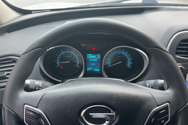 Used GAC Trumpchi GS5 2013 1.8T Automatic All-Wheel-Drive Luxury Edition Interior 1