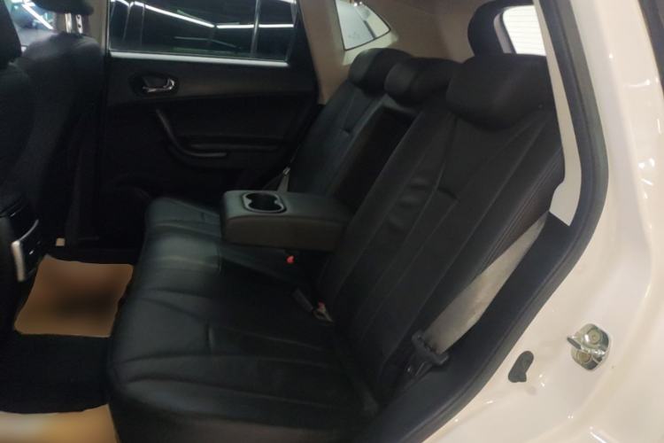 Used GAC Trumpchi GS5 2013 1.8T Automatic Two-Wheel Drive Luxury Edition Left Rear Seat