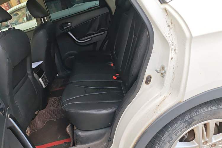 Used GAC Trumpchi GS5 2013 2.0L Automatic Two-Wheel Drive Light Interior Special Edition Left Rear Seat
