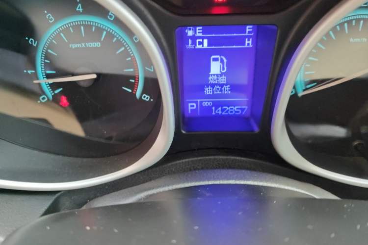 Used GAC Trumpchi GS5 2013 1.8T Automatic Two-Wheel Drive Elite Edition Odometer Close Up