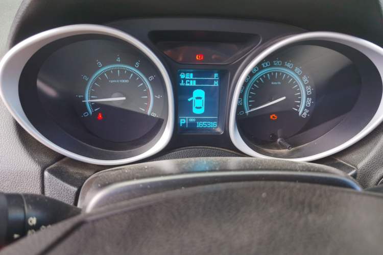 Used GAC Trumpchi GS5 2013 1.8T Automatic Two-Wheel Drive Elite Edition Odometer Close Up