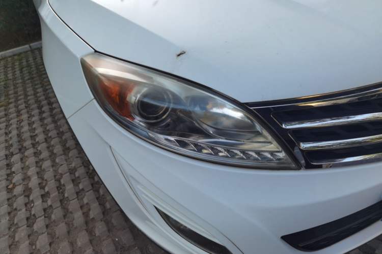 Used GAC Trumpchi GS5 2013 2.0L Automatic Two-Wheel Drive Light Interior Special Edition Right Front Headlight