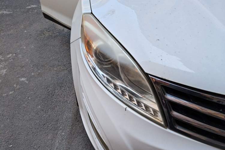 Used GAC Trumpchi GS5 2013 2.0L Automatic Two-Wheel Drive Light Interior Special Edition Right Front Headlight