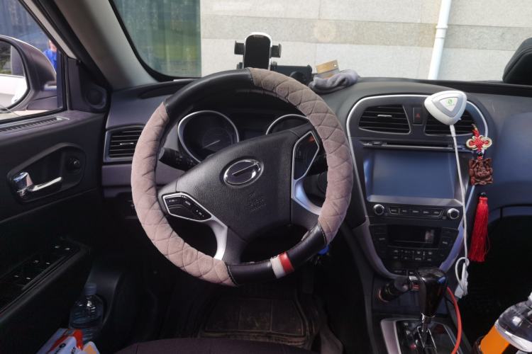 Used GAC Trumpchi GS5 2013 1.8T Automatic Two-Wheel Drive Elite Edition Steering Wheel