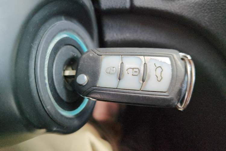 Used GAC Trumpchi GS5 2013 1.8T Automatic Two-Wheel Drive Elite Edition Vehicle Key