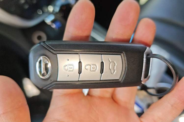 Used GAC Trumpchi GS5 2013 1.8T Automatic Two-Wheel Drive Luxury Edition Vehicle Key