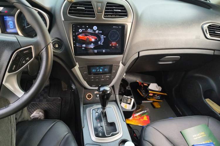 Used GAC Trumpchi GS5 2014 2.0L Automatic Two-Wheel Drive Anniversary Value Edition Audio And AC Panel