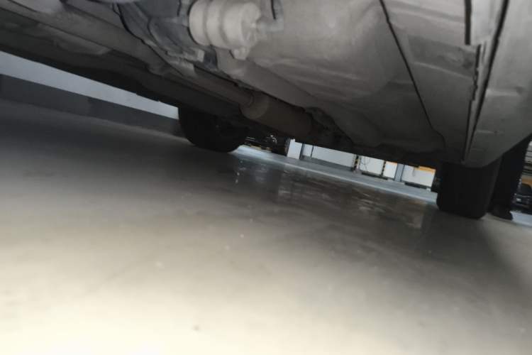 Used GAC Trumpchi GS5 2014 2.0L Automatic Two-Wheel Drive Anniversary Value Edition Chassis Rear Right