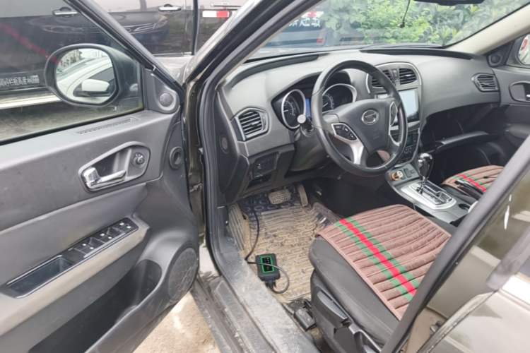 Used GAC Trumpchi GS5 2014 2.0L Automatic Two-Wheel Drive Deluxe Edition Driver Seat