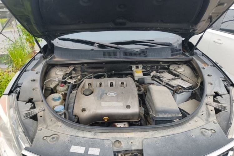 Used GAC Trumpchi GS5 2014 2.0L Automatic Two-Wheel Drive Deluxe Edition Engine Bay