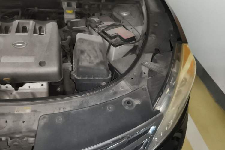 Used GAC Trumpchi GS5 2014 2.0L Automatic Two-Wheel Drive Anniversary Value Edition Engine Bay Left