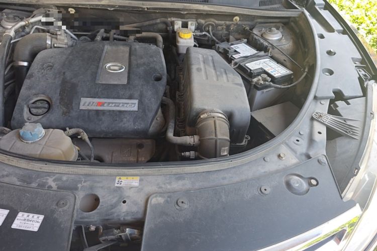 Used GAC Trumpchi GS5 2014 1.8T Automatic Two-Wheel Drive Supreme Edition Engine Bay Left