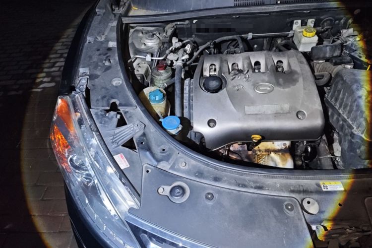 Used GAC Trumpchi GS5 2014 2.0L Automatic Two-Wheel Drive Deluxe Edition Engine Bay Right
