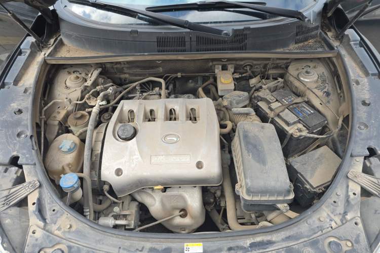 Used GAC Trumpchi GS5 2014 2.0L Automatic Two-Wheel Drive Deluxe Edition Engine Bay