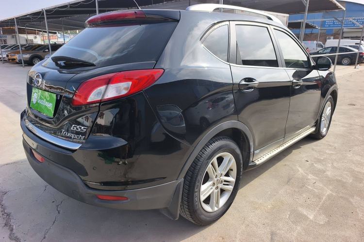 Used GAC Trumpchi GS5 2014 2.0L Manual Two-Wheel Drive Anniversary Value Edition Exterior 4