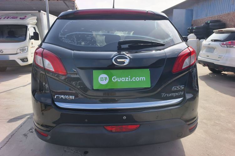 Used GAC Trumpchi GS5 2014 2.0L Manual Two-Wheel Drive Anniversary Value Edition Exterior 5