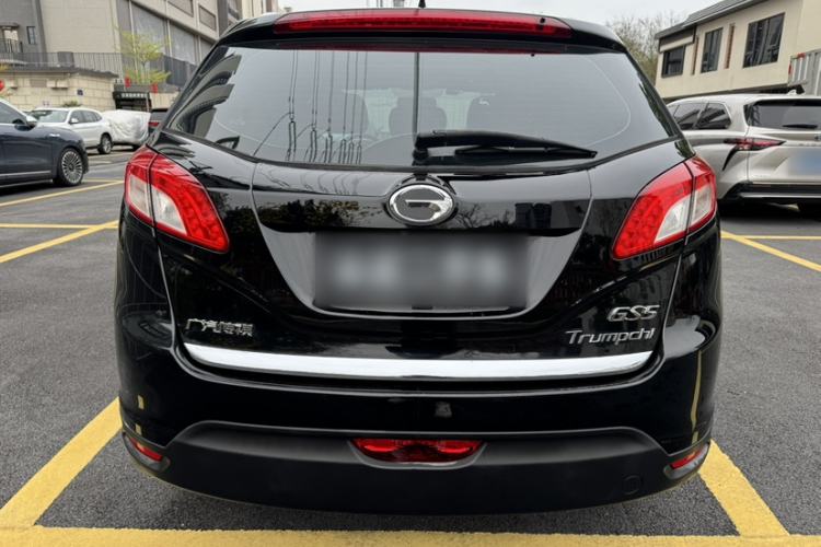 Used GAC Trumpchi GS5 2014 2.0L Automatic Two-Wheel Drive Anniversary Value Edition Exterior 9