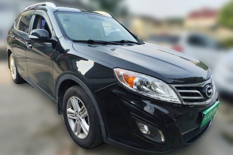 Used GAC Trumpchi GS5 2014 2.0L Automatic Two-Wheel Drive Anniversary Value Edition Front Right 45 Deg
