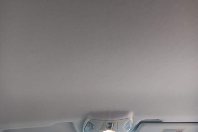 Used GAC Trumpchi GS5 2014 1.8T Automatic Two-Wheel Drive Supreme Edition Headliner