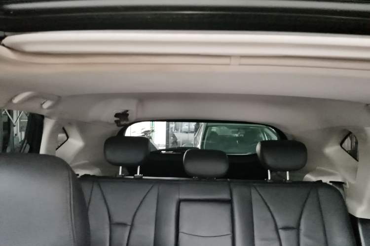 Used GAC Trumpchi GS5 2014 2.0L Automatic Two-Wheel Drive Anniversary Value Edition Headliner