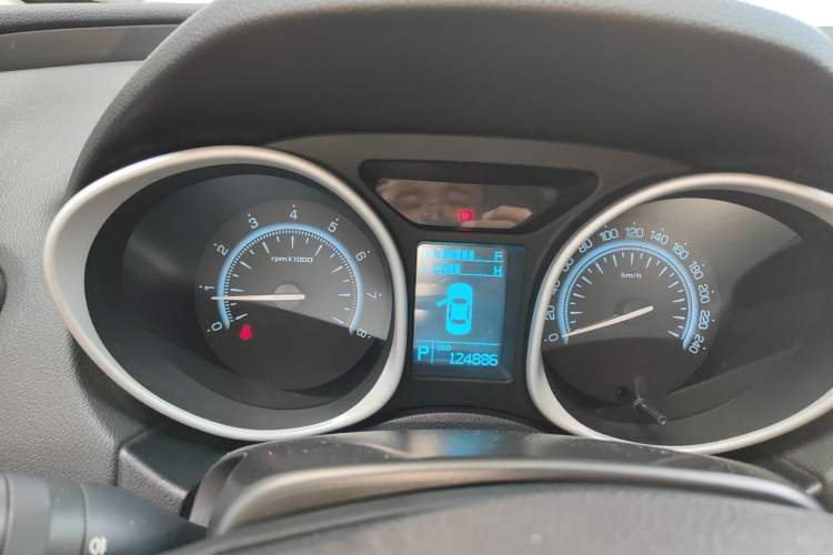 Used GAC Trumpchi GS5 2014 1.8T Automatic Two-Wheel Drive Supreme Edition Instrument Cluster
