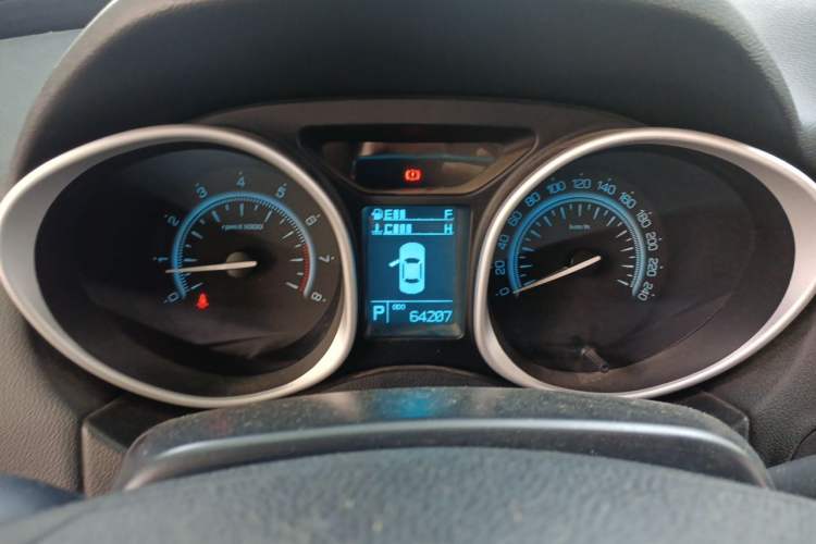 Used GAC Trumpchi GS5 2014 1.8T Automatic Two-Wheel Drive Supreme Edition Instrument Cluster