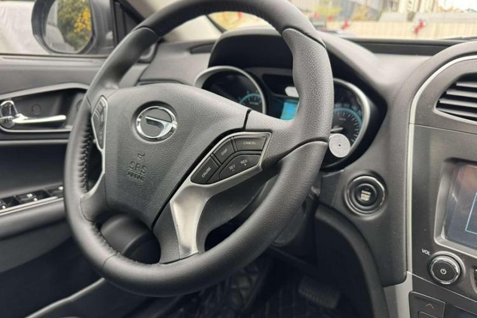 Used GAC Trumpchi GS5 2014 2.0L Automatic Two-Wheel Drive Anniversary Value Edition Interior 6