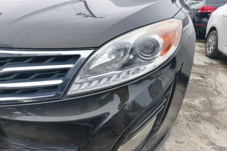 Used GAC Trumpchi GS5 2014 2.0L Automatic Two-Wheel Drive Deluxe Edition Left Front Headlight
