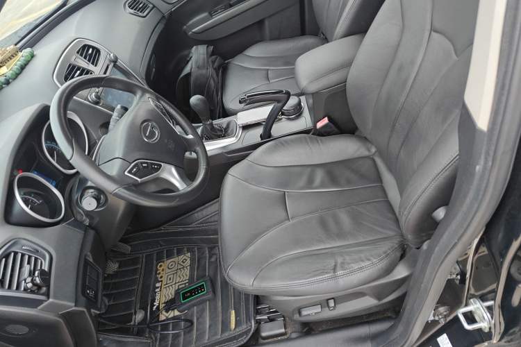Used GAC Trumpchi GS5 2014 2.0L Manual Two-Wheel Drive Anniversary Value Edition Left Front Seat