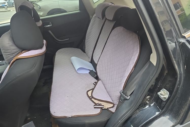 Used GAC Trumpchi GS5 2014 2.0L Automatic Two-Wheel Drive Deluxe Edition Left Rear Seat