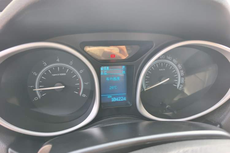 Used GAC Trumpchi GS5 2014 2.0L Manual Two-Wheel Drive Anniversary Value Edition Odometer Close Up