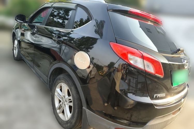 Used GAC Trumpchi GS5 2014 2.0L Automatic Two-Wheel Drive Anniversary Value Edition Rear Left 45 Deg